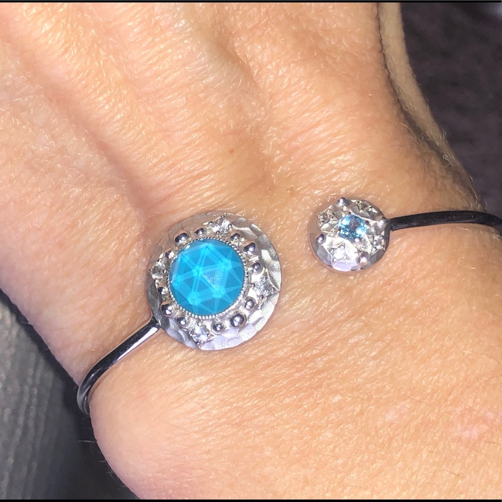 Gabriel & Co bangle 925 and Diamond Blue Topaz